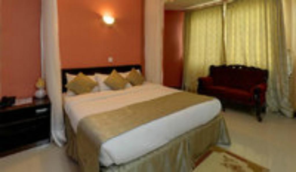 Royal City Dubai Complex Кісуму Номер фото